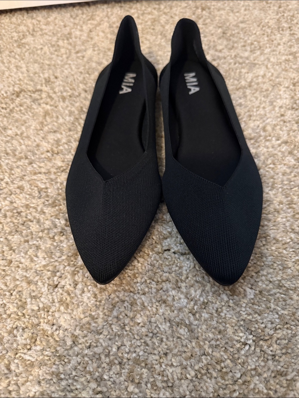 MIA Black Pointed Toe Knit Slip-On Flats